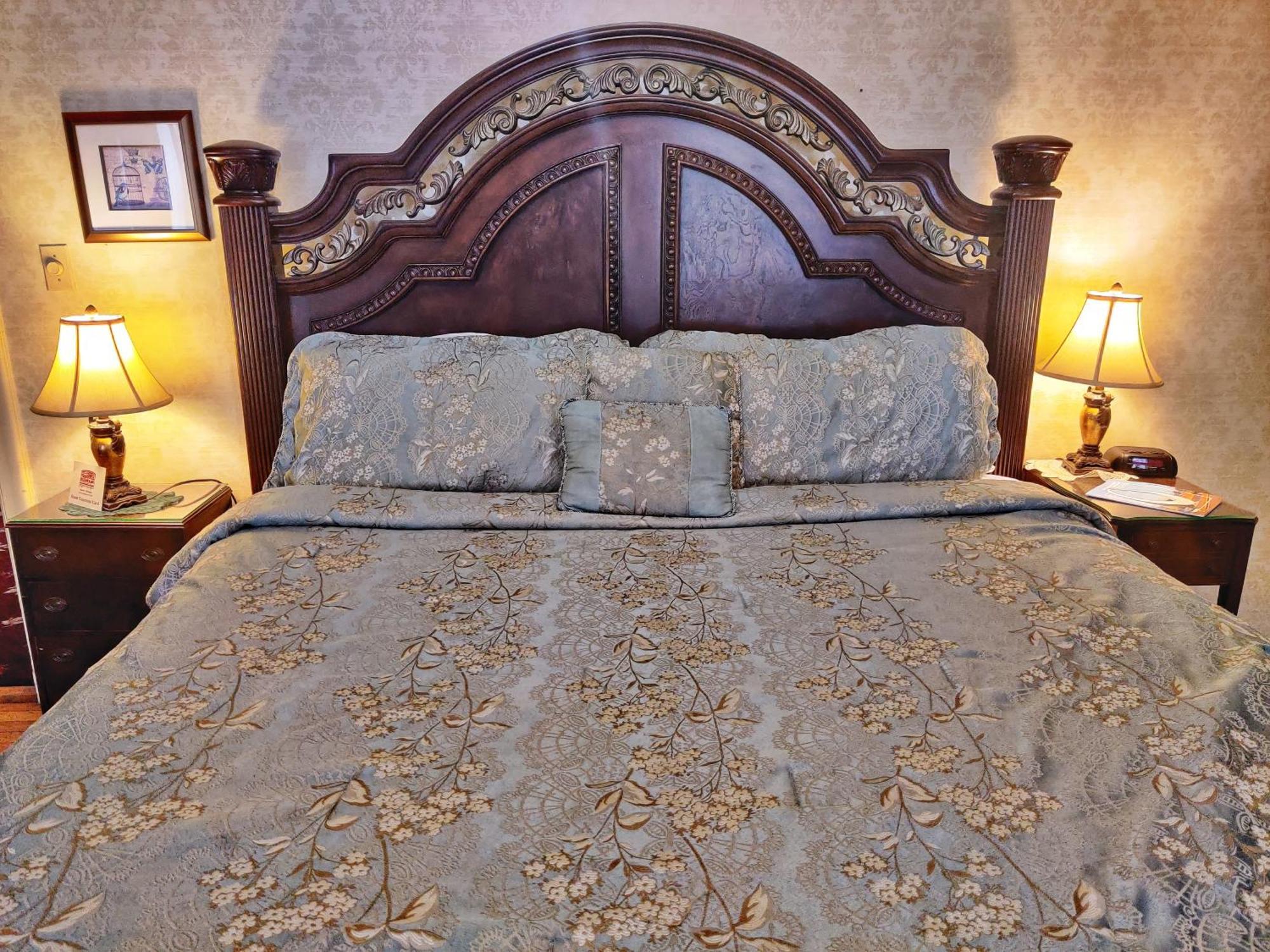 Montague Inn Bed & Breakfast Saginaw Ngoại thất bức ảnh